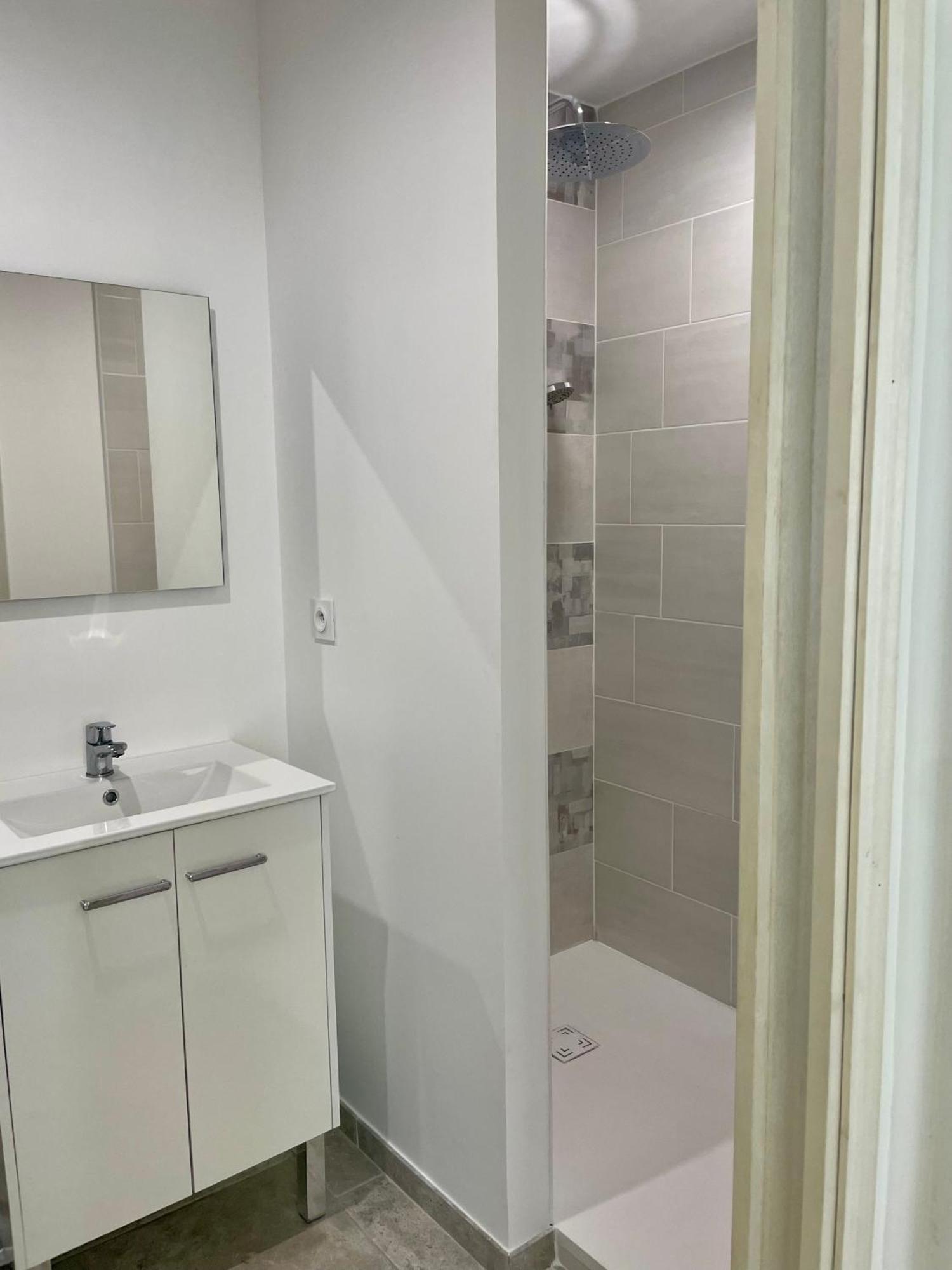 T2 Renove Avec Terrasse Au Coeur Des Cevennes Apartment Saint-Germain-de-Calberte Екстериор снимка