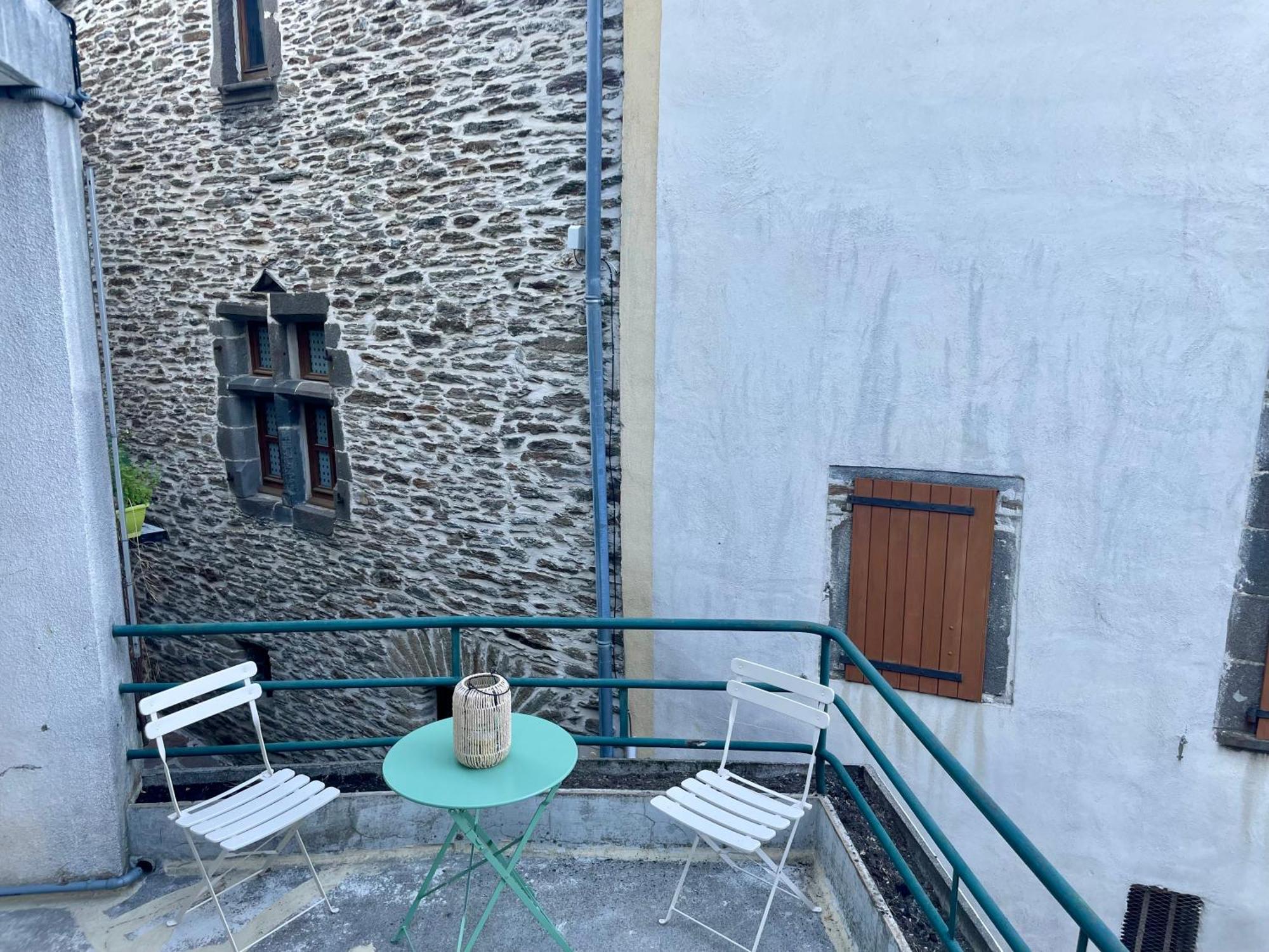 T2 Renove Avec Terrasse Au Coeur Des Cevennes Apartment Saint-Germain-de-Calberte Екстериор снимка